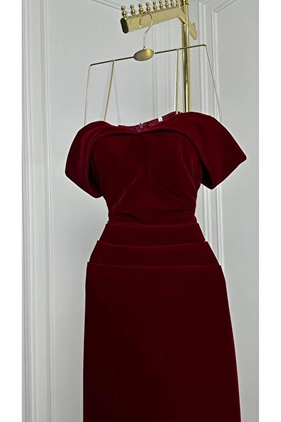 Bailsan Burgundy velvet maxi dress