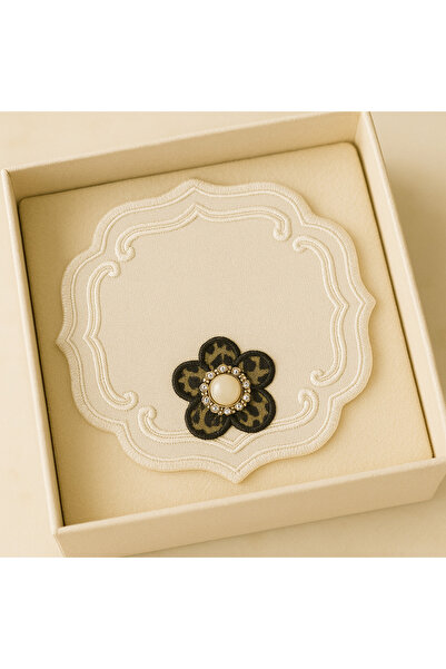 Durushe Handmade Presentation Mat – Premium Leopard Flower + Pearl Stone Spec...