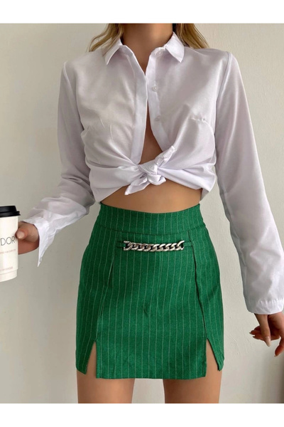 YMYWEAR Zincir detaylı çizgili şort etek