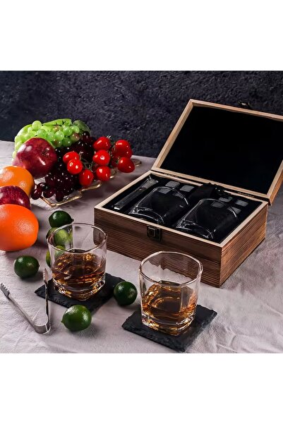 houseofgifts Whiskey glass gift set – 2 glasses in an elegant wooden box