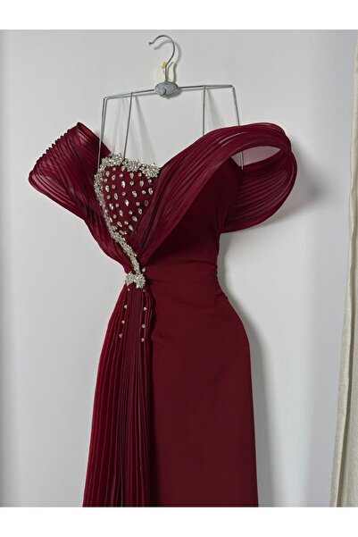 BTROON Evening dress with a broken hem