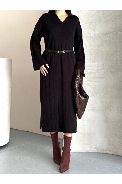 Lovely butik فستان تريكو شتوي طويل بياقة على شكل حرف V مع تفاصيل شق مزخرفة