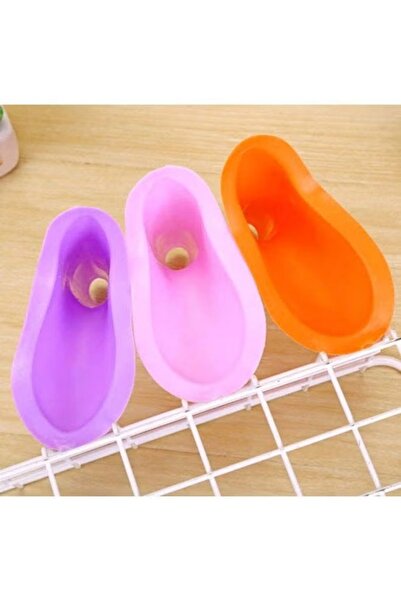 Generic Portable urinal for emergency use. 13*10*1.5cm