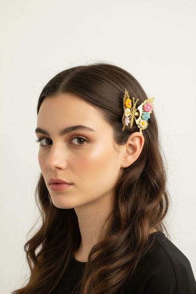 gigigiyim Colorful Flower Detailed Moving Wing Butterfly Hair Clip