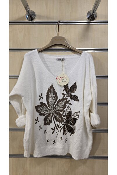 Park Moda Soft Wool Sweater with Stone Leaf Pattern