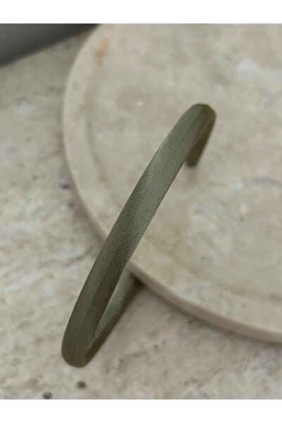 lavanderopa تاج الساتان الأخضر