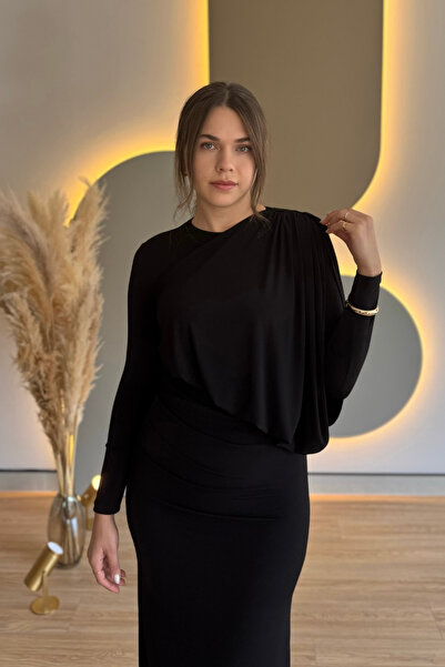 Aventien Rochie neagră cu design asimetric fluid