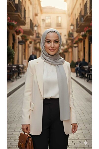 ALLURİNG Design Evening Dress with Silver Stone Stripes Around the Shawl