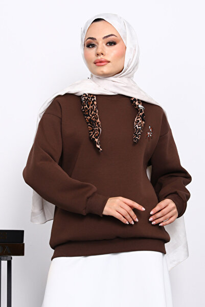 İmajButik Καφέ Φούτερ με Αξεσουάρ Κασκόλ Κεντημένο με Τρεις Κλωστές Κελάν