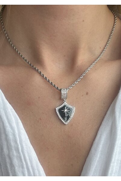 BİJUKO TAKI Stilinizi Parlatın Emery Star Motif Black Enamel Necklace, Shield...