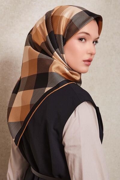 Levidor Milk Coffee Dotted Check Print Twill Silk Scarf-0934