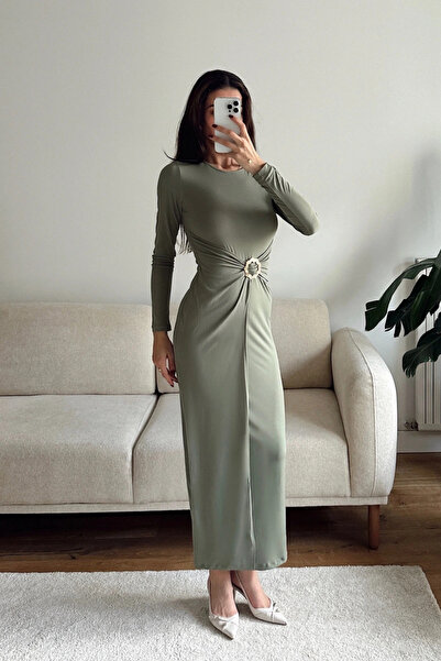 MARTYZ Crew Neck Waist Accessory Detailed Long Dress