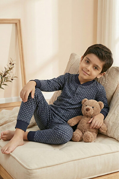 Farya Home Cotton 2-Thread Fleece-Lined Cuffed Buttoned Collar Boys Pajama Set