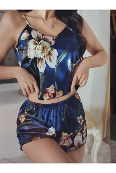 NiCe İç Giyim Шикарний піжамний комплект із шортами з атласним квітковим візе...