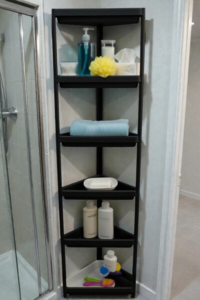 Online Home Market 6 Katlı Üçgen Raf Ünitesi – Köşe Alanlar İçin Şık ve Fonksiyonel Depolama Çözümü Mutfak Banyo Salon