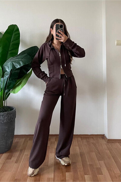 Nazline Women's Sweatshirt Sweatpants 2-Piece Top and Bottom Set