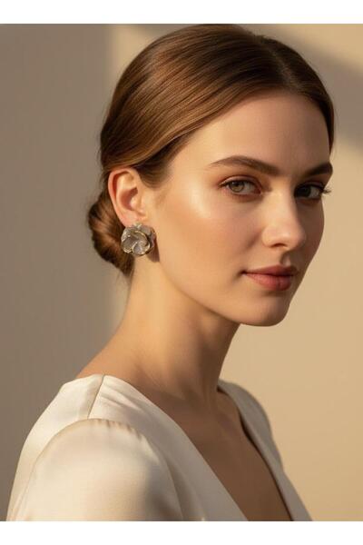 Toka Delisi Kadın Trend Modern Line Cappuccino Renkli Çiçek Küpe