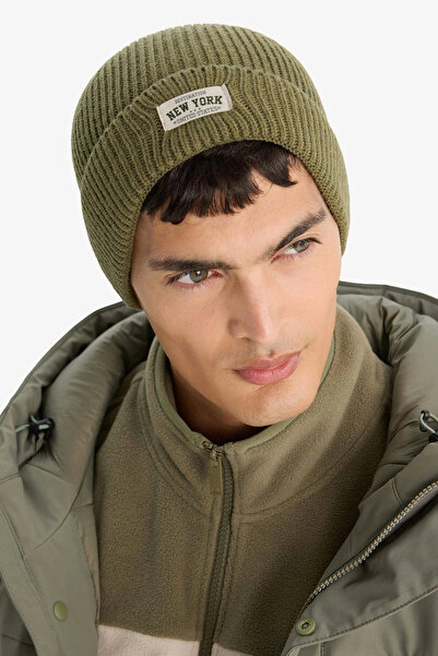DeFacto A5067Axkh328 Khaki Men's Label Printed Knitwear Beanie