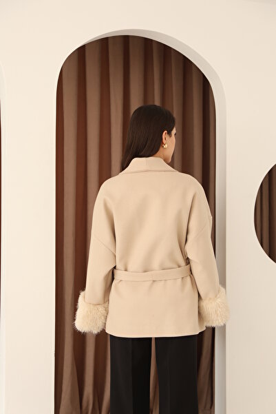 Leo Ferre Women's Stylish Winter Short Cashmere Coat with Belt.1191