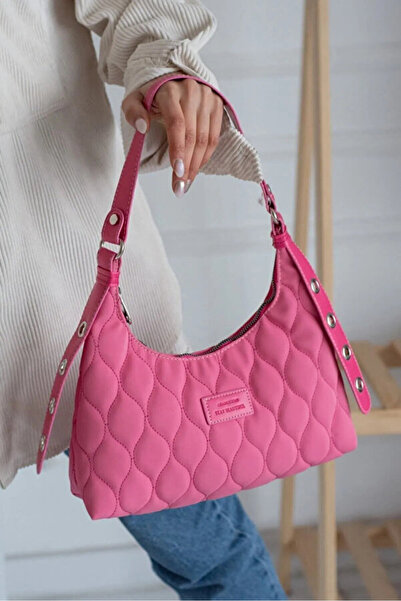 Glowfit Shine Your Shape Kadın Fuşya Kapitone Desenli Baget Omuz Çantası, Gün...