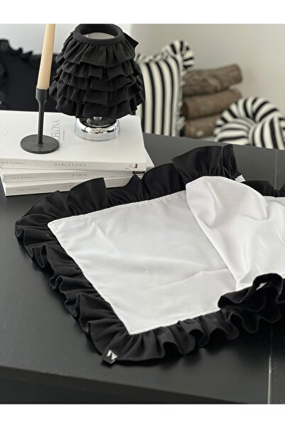 KaiAtelier Runner cu volane din in Ivory X Lune 40x120cm