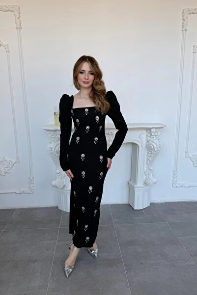 HELİS BUTİK Ethnic Stone Embroidered Square Neck Long Sleeve Black Dress