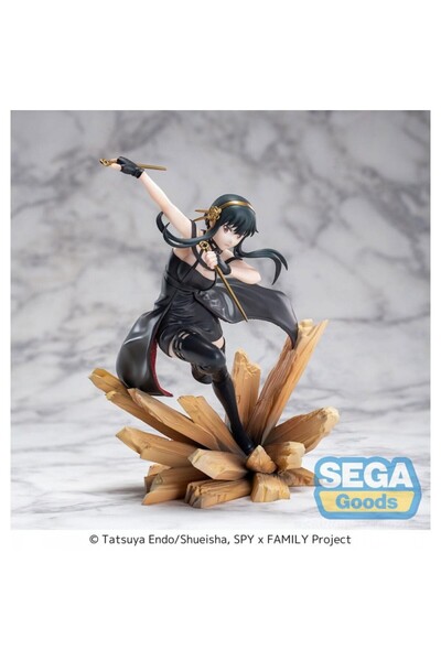 SEGA Spy x Family Luminasta PVC Statue Yor Forger Thorn Princess mission extend 19 cm