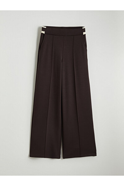 LC Waikiki بنطلون نسائي واسع الساق بمقاس قياسي