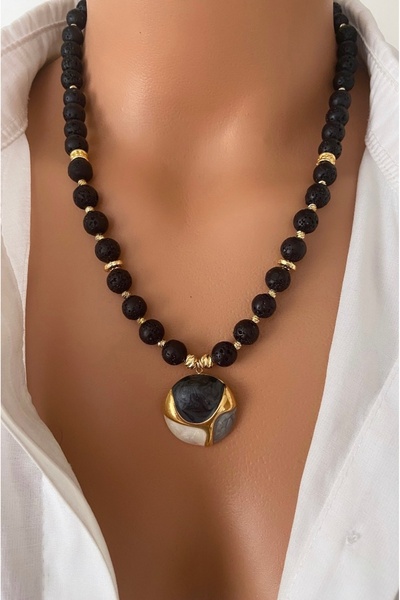 TARZ-I TAKI Natural Stone Black Lava Stone Special Non-Tarnish Steel Pendant Mother Women Lover Special Day Gift