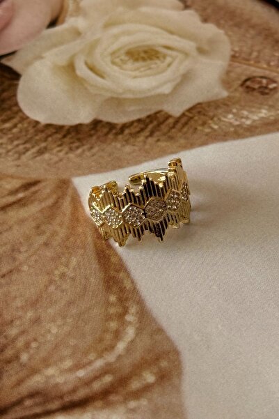 Trendy Butik Serrated Zigzag Model Ring