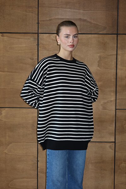 ilmek 25034 Kadın Oversize Çizgili Balon Kol Uzun Kazak Siyah