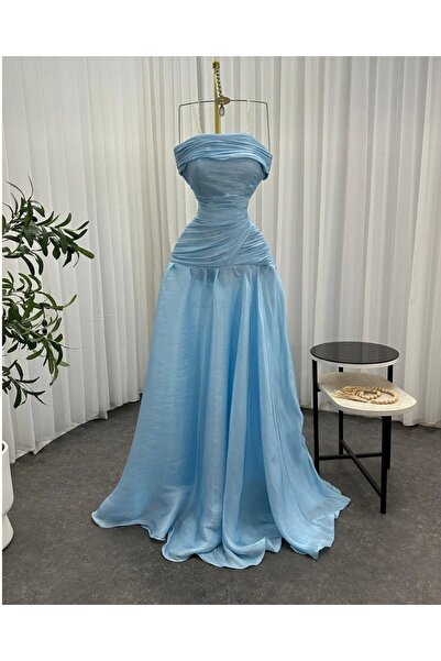 Loren Sky Crinkle Elegant Dress