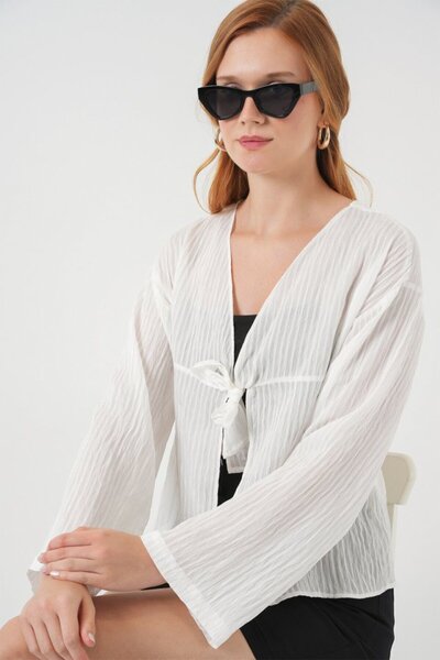 Moda Ebrar Bluză cu șireturi în față 952 - Albă