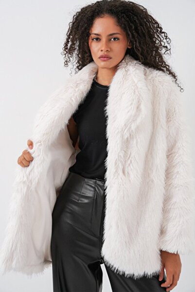 ALPACO Palton cu blană supradimensionat cu centură 9156 - alb