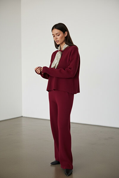 NEWCO Scarf, Biscuit Collar, Wide Leg, Two-Piece Knitwear Set