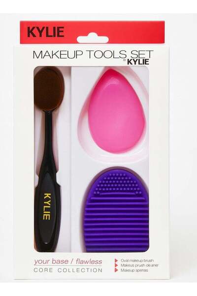 KYLİE مجموعة فرش مكياج مكونة من 3 قطع