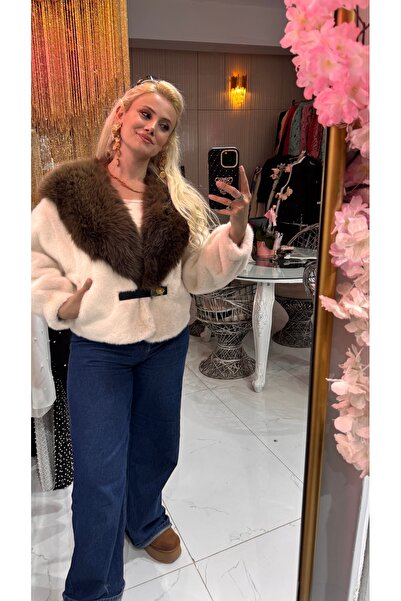 ŞEHRAZAT BUTİK Belt Detailed Short Design Fur