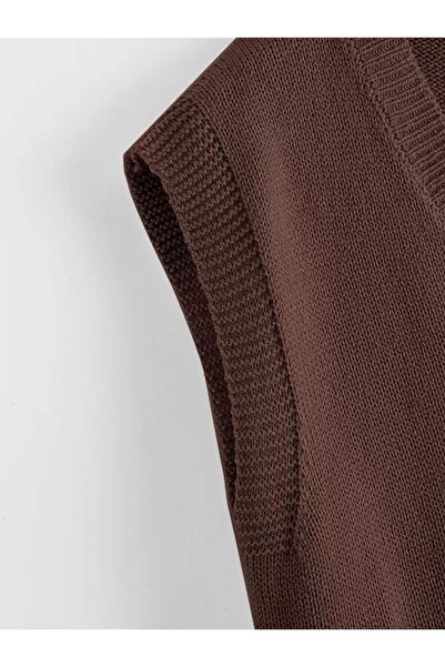 ATE ÖZGÜNEŞ TRİKO TEKSTİL Women's Knitwear V-Neck Solid Sweater