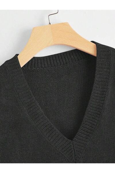 ATE ÖZGÜNEŞ TRİKO TEKSTİL Women's Knitwear V-Neck Solid Sweater