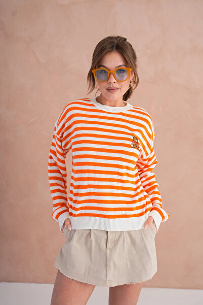 Park Karon Women's Crew Neck Embroidery Detail Striped Knitwear Sweater