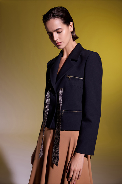 Jus De Pommes SİYAH KUŞAKLI CEP DETAYLI TEK DÜĞMELİ KADIN CEKET