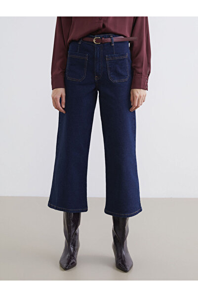 LC Waikiki بنطلون جينز نسائي واسع مع حزام على الخصر