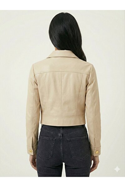 della moor Women's Short Slim Fit Faux Leather Jacket