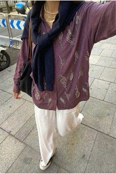FEMELLE Plum Oversized Shirt with Bead Embroidery (Compatible with Size 48 and Below)