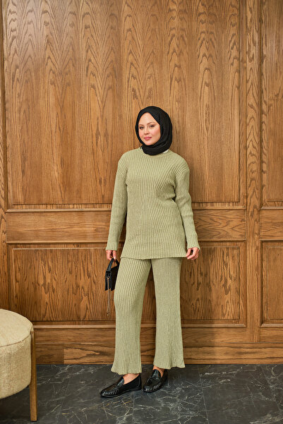 LOCCO Γυναικείο Πλεκτό Σετ με λαιμόκοψη Πράσινο