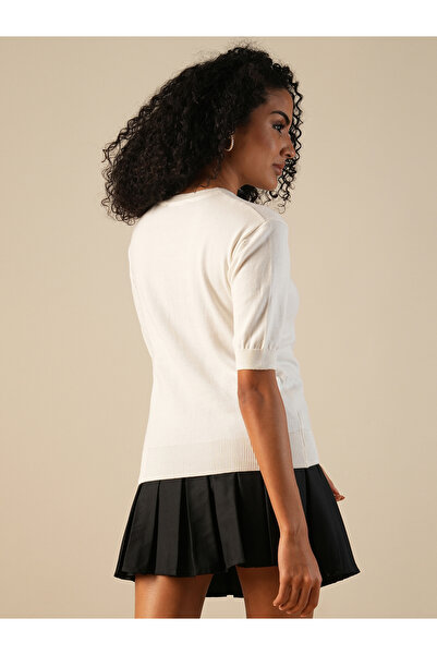 Globus By Styli Women White Round Neck Knitted Sweater