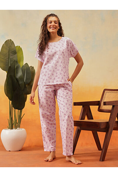 Clovia By Styli Rayon Floral Print Top and Pyjama Set