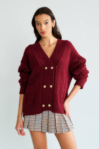 Robin Double metal button detailed knit cardigan