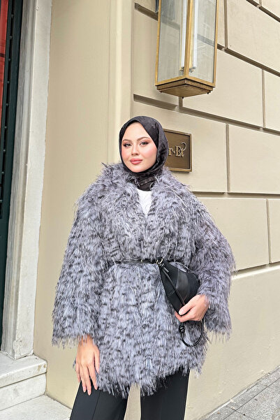 LOCCO Γυναικεία ζώνη λεοπάρ με λεπτομέρεια από γούνα σε γκρι χρώμα