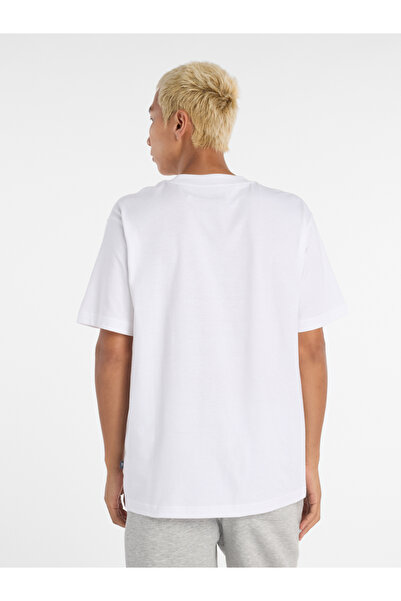 New Balance Men White Logo Graphic T-Shirt